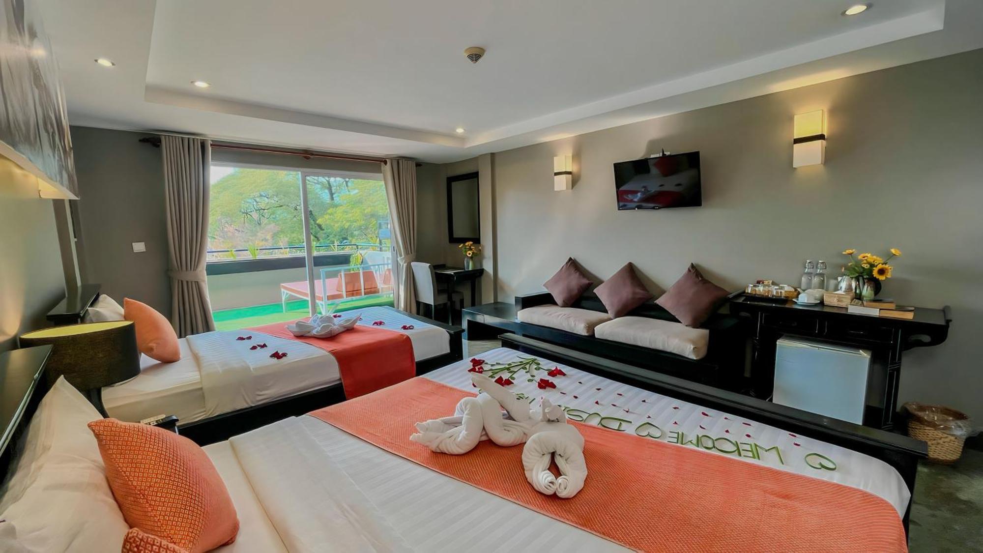 Dusit Hotel Siem Reap Exterior photo