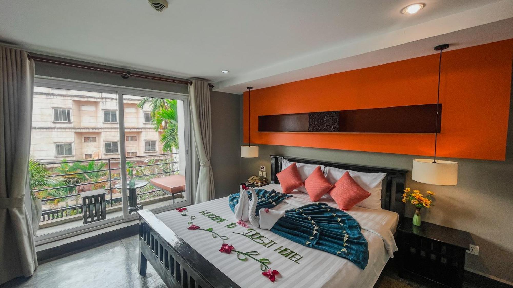 Dusit Hotel Siem Reap Exterior photo